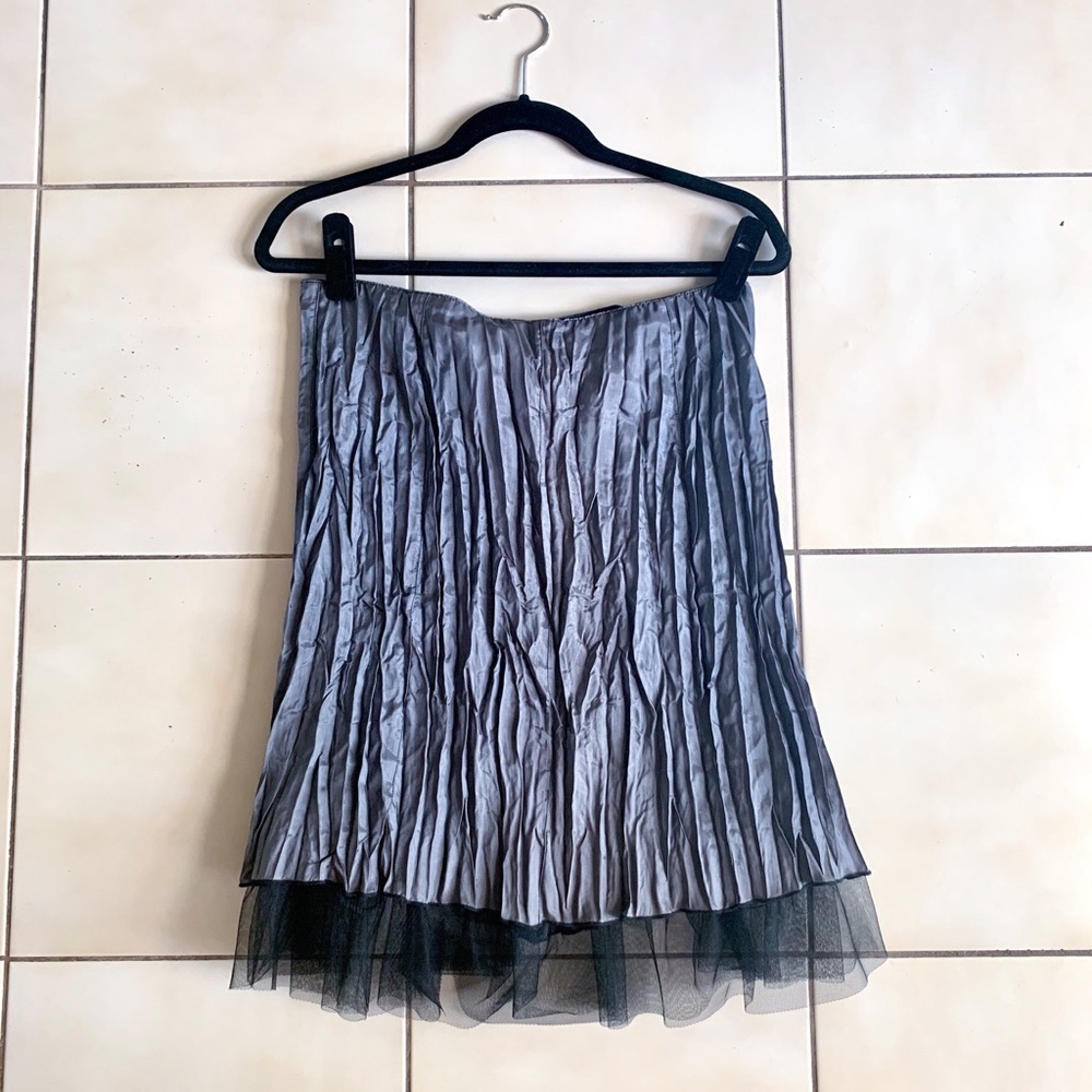 Beluva crinkle skirt